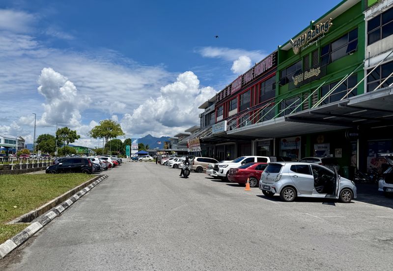 3-storey Shophouse Matang Hub, Matang Jaya
