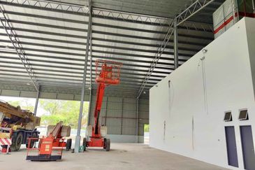 Detached Warehouse, Bintawa Industrial Estate