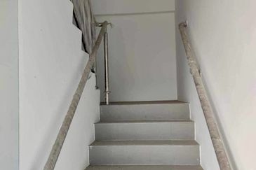 Detached Warehouse, Bintawa Industrial Estate