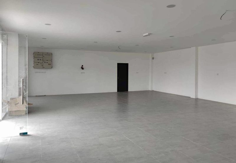 Detached Warehouse, Bintawa Industrial Estate