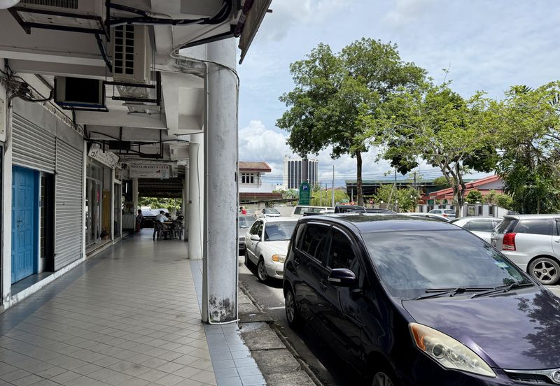 4-Storey Shophouse,  Bormill Estate