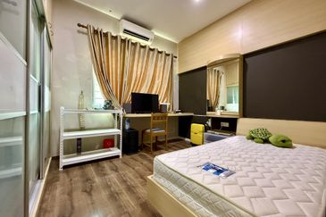 2-storey Terrace Corner Tabuan Tranquillity