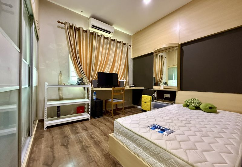 2-storey Terrace Corner Tabuan Tranquillity