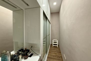 2-storey Terrace Corner Tabuan Tranquillity