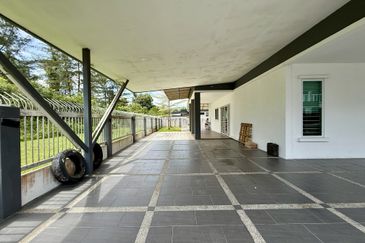 2-storey Terrace Corner Tabuan Tranquillity