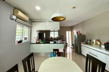 2-storey Terrace Corner Tabuan Tranquillity