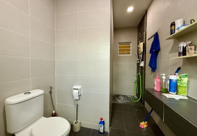 2-storey Terrace Corner Tabuan Tranquillity