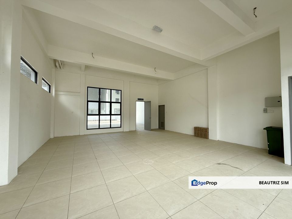 3-storey Semi-detached Showroom Pine Square, Jalan Batu Kawa, Sarawak, Kuching