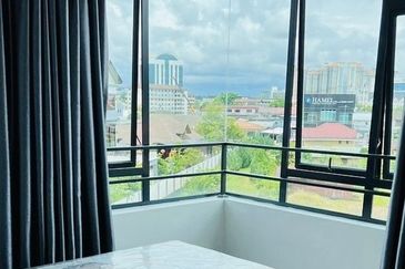 Fulton Park Apartment