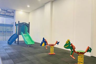 Fulton Park Apartment