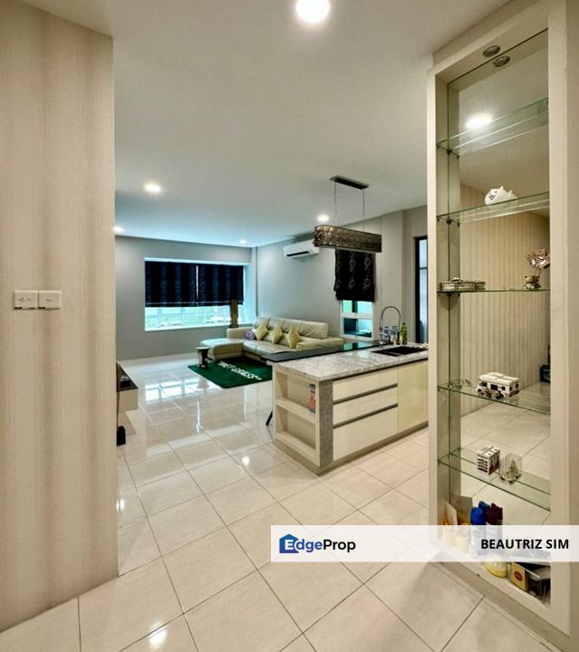 The Ryegates Apartment Airport Perimeter Road, Sarawak, Kuching