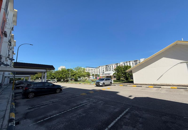 Orchis Apartment, Bandar Parklands