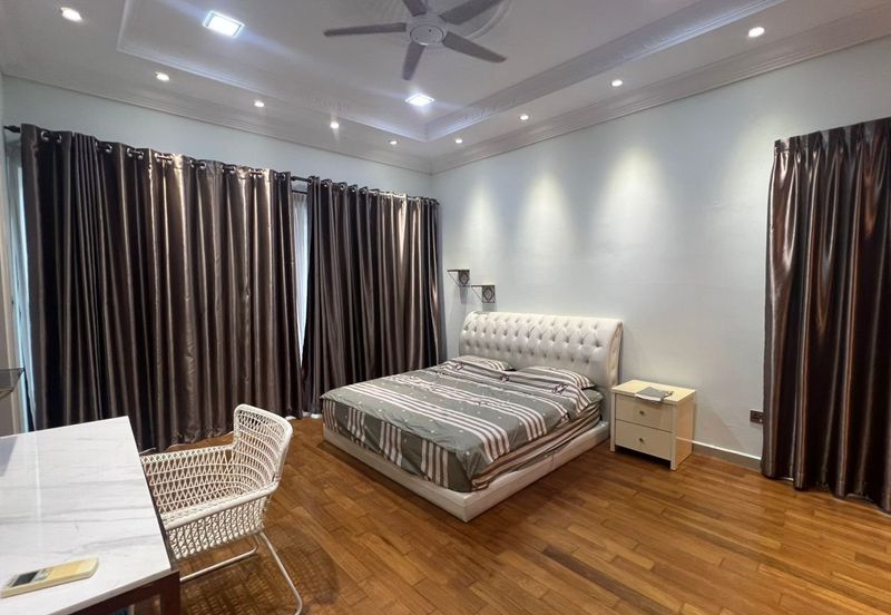 Noble Park @ East Ledang