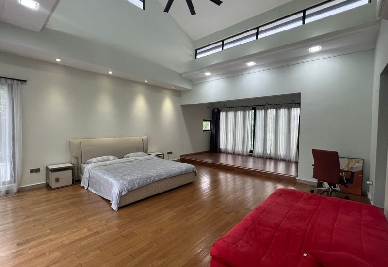 Noble Park @ East Ledang