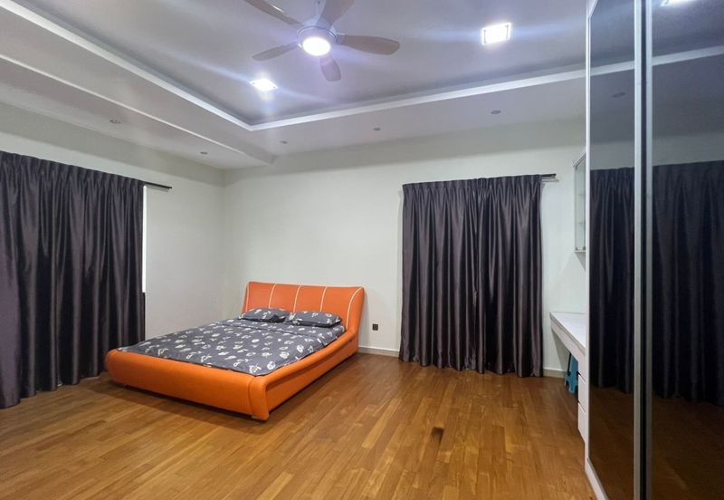 Noble Park @ East Ledang