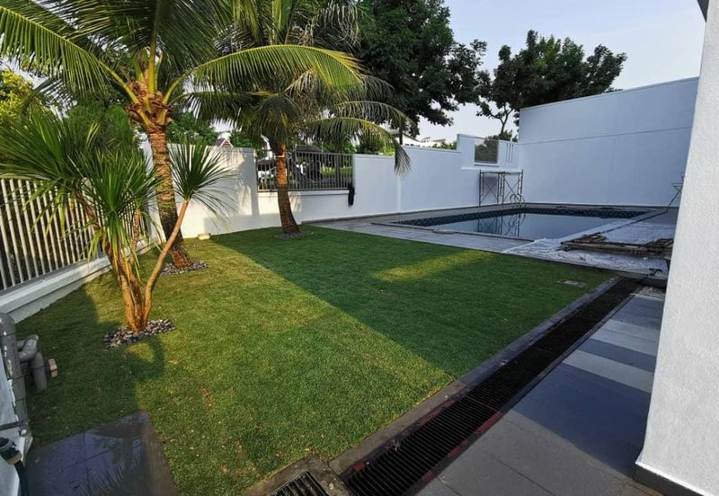 The Canal Garden South, Horizon Hills