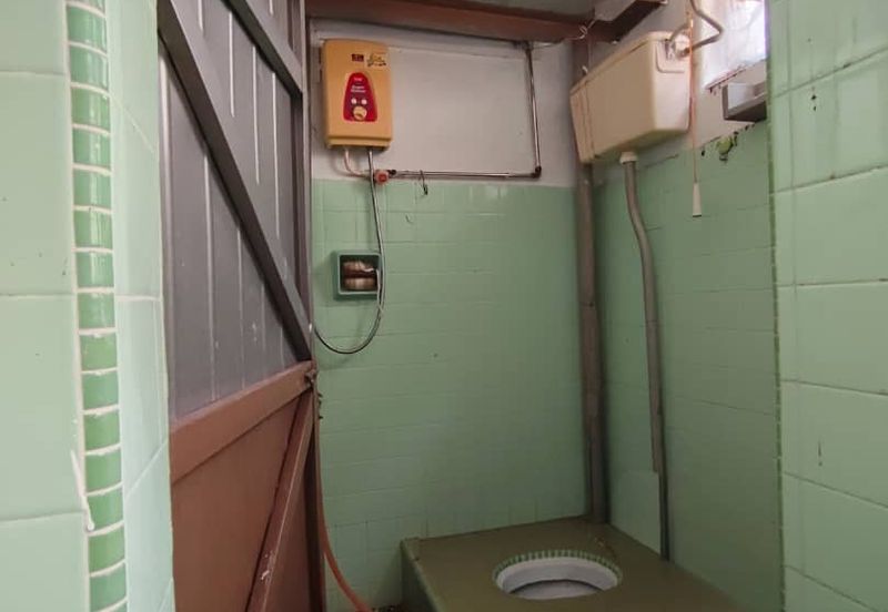 Flat Taman Ungku Tun Aminah