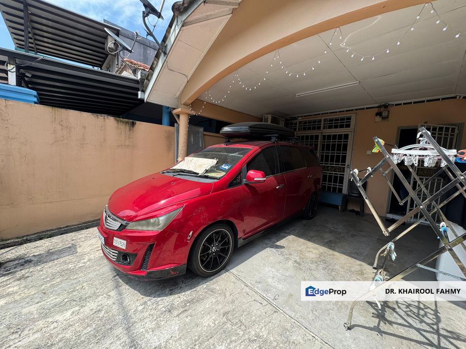 Taman Bukit Dahlia NON BUMI Pasir Gudang Double Storey Terrace Below Value, Johor, Pasir Gudang