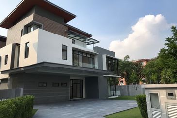 Home Tree, Long Branch @ Kota Kemuning, Shah Alam