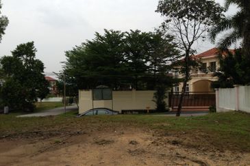 Tropicana Golf & Country Resort