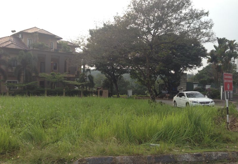 Tropicana Golf & Country Resort