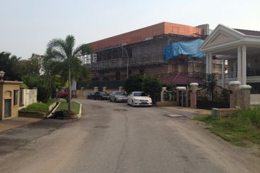 Tropicana Golf & Country Resort