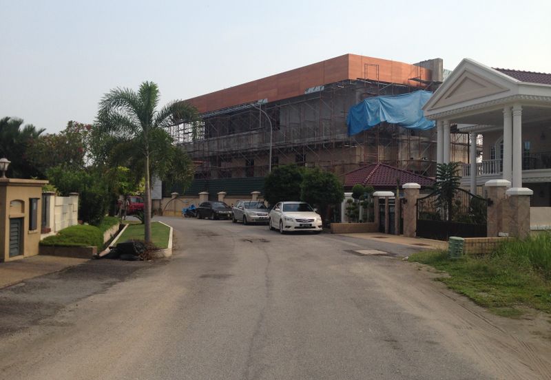 Tropicana Golf & Country Resort