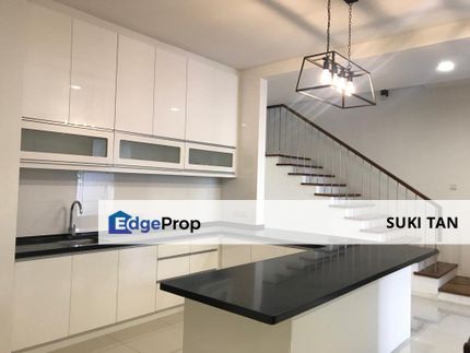 R【Lake View Renovated】Tasteful Superlink in Reed, Sungai Besi, Kuala Lumpur, Sungai Besi