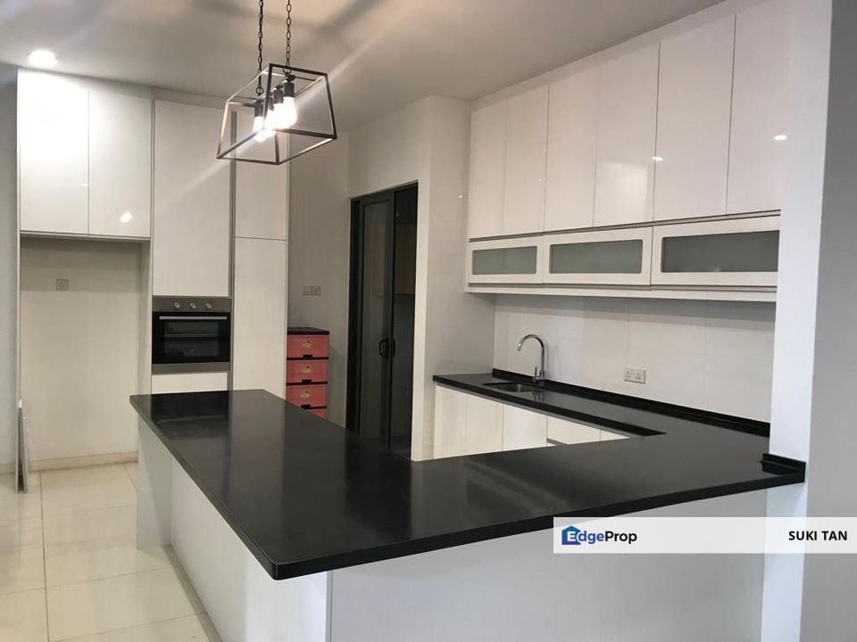 R【Lake View Renovated】Tasteful Superlink in Reed, Sungai Besi, Kuala Lumpur, Sungai Besi