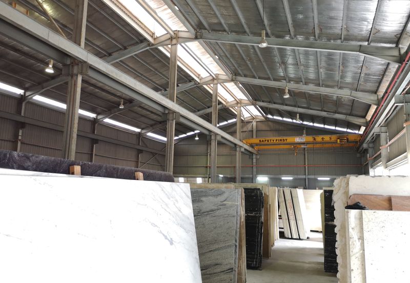 PUCHONG WAREHOUSE FOR SALE