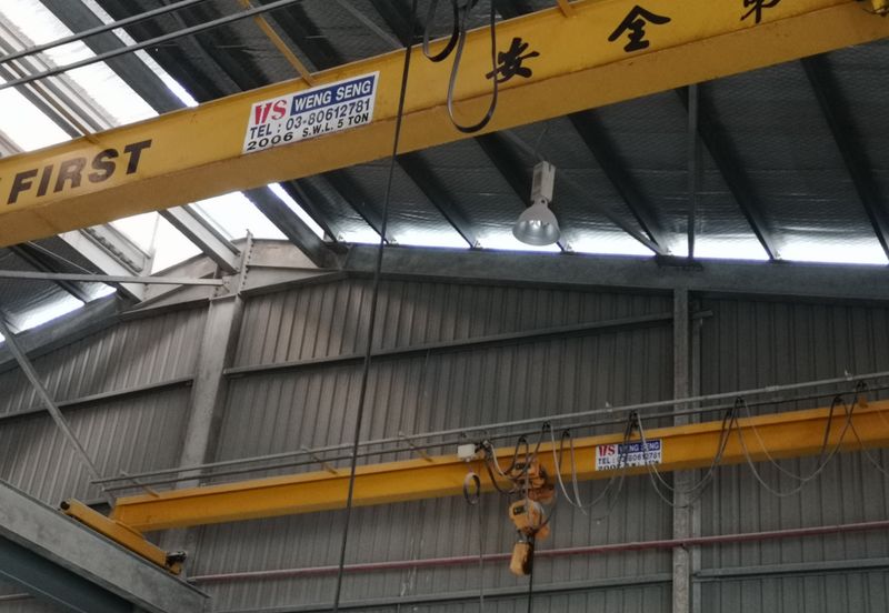 PUCHONG WAREHOUSE FOR SALE