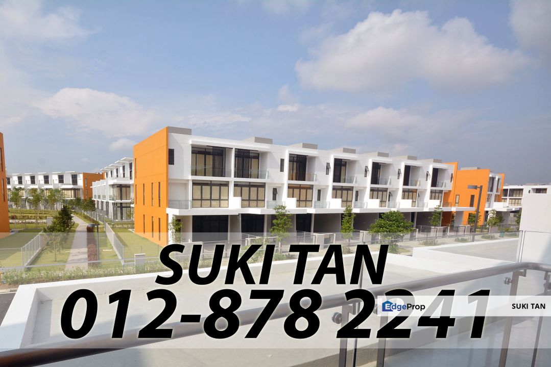 R【Perfect for Pets with Extra Land!】Stunning End Lot Superlink REED 24x80 @ Lakefields, Sungai Besi, Kuala Lumpur, Sungai Besi