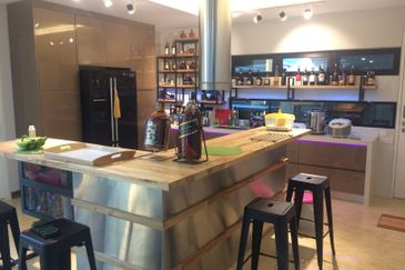 Taman Sri Hijau ( New Green Park )