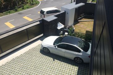 Taman Sri Hijau ( New Green Park )