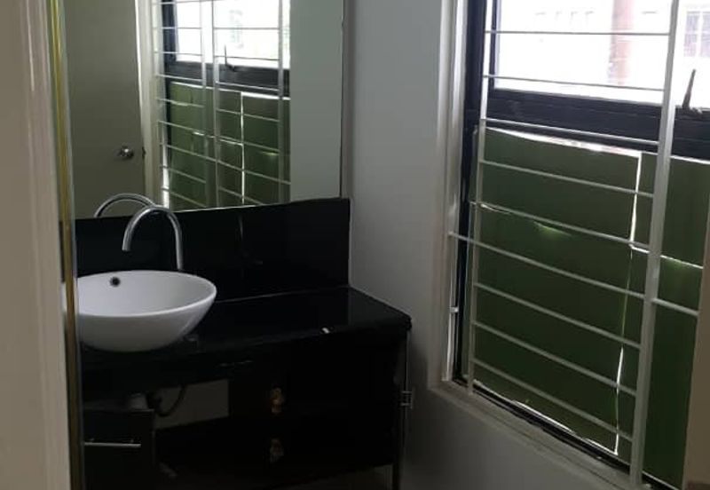 Lake Fields - Meadows and Glades