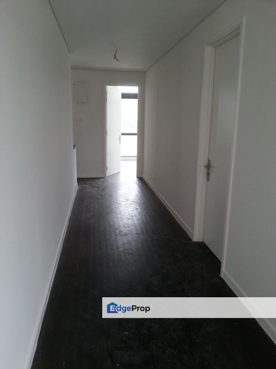 M【Underground Parking for 7 Cars 】Expansive Semi-D with Lift, Pool, – The Epitome of Luxury Living!, Kuala Lumpur, Sungai Besi