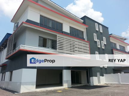Platinum Industrial Park @Rawang, Selangor, Rawang