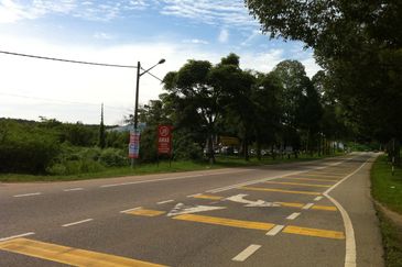 sungai buloh , kuang , magilds industrial park