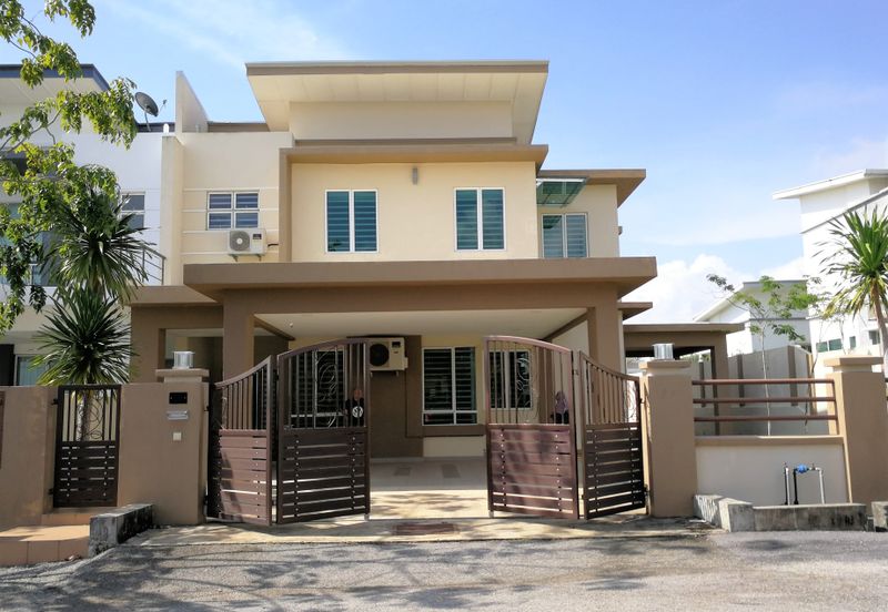 Luxury 2-Storey Semi-D @ Bukit Istana, Kuantan 