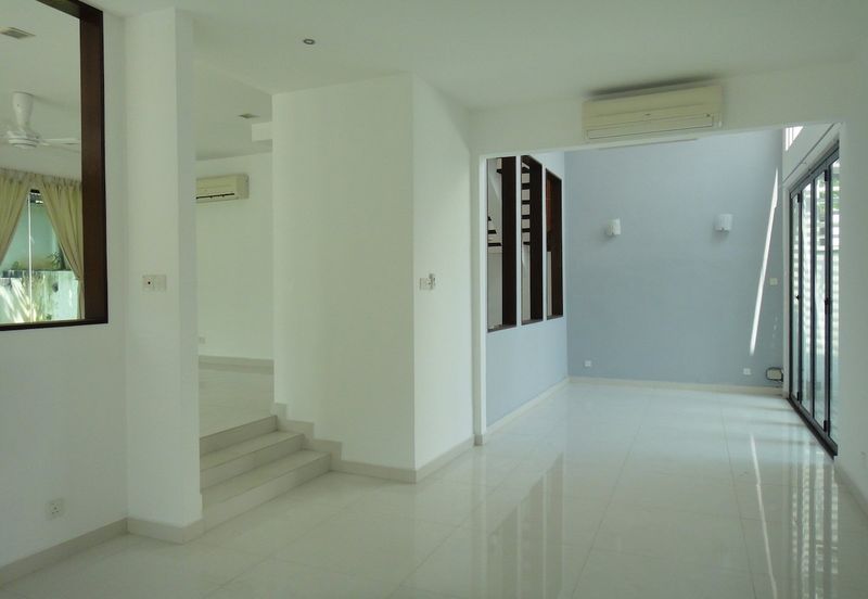 Bukit Pantai - KLCC view (9100sf land)