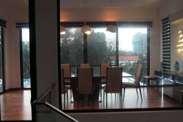 DH - Guarded, Lift, nice view, wheelchair friendly