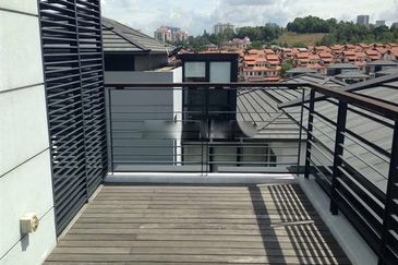 Seputeh Garden - gated, modern (near Mid Valley)