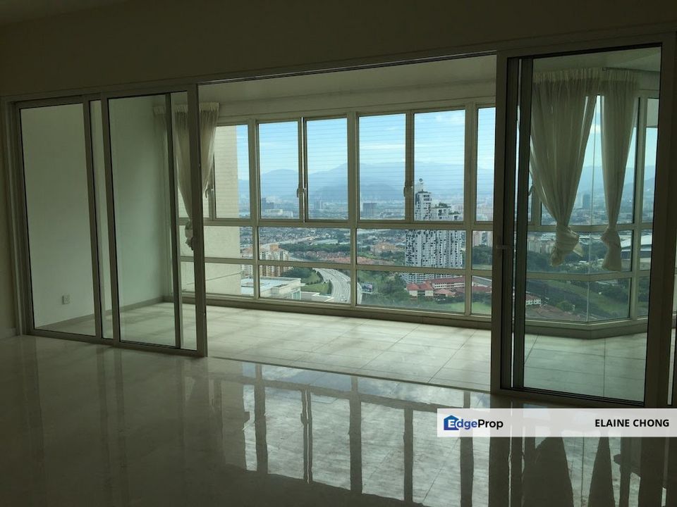 Kiaraville (Penthouse with rooftop, KLCC view), Kuala Lumpur, Mont Kiara