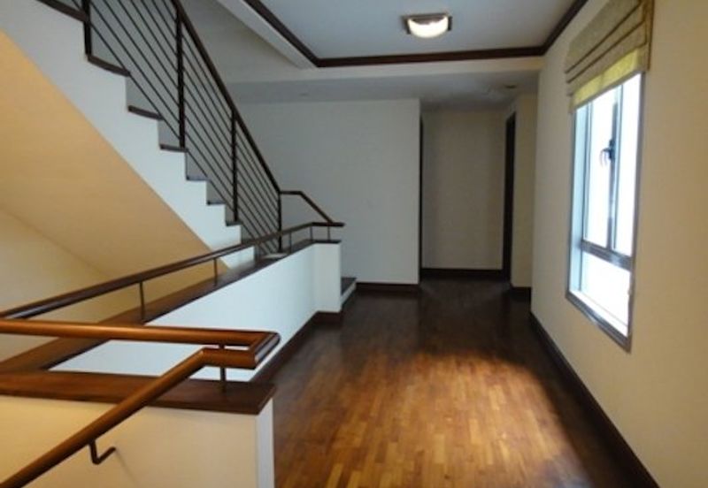 Sri Bukit Persekutuan