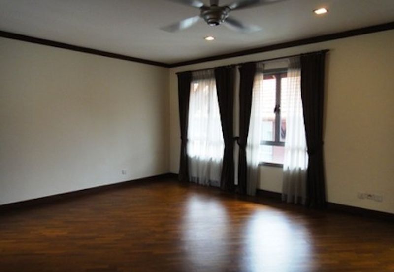 Sri Bukit Persekutuan