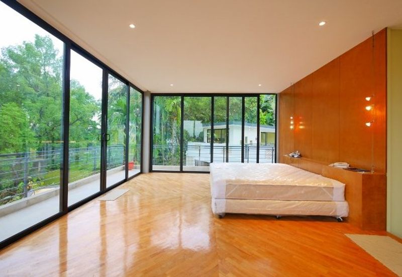 Kenny Hills -House for 2 generation (19700sf land)