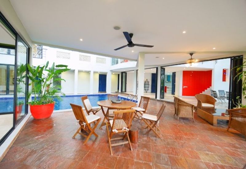 Kenny Hills -House for 2 generation (19700sf land)