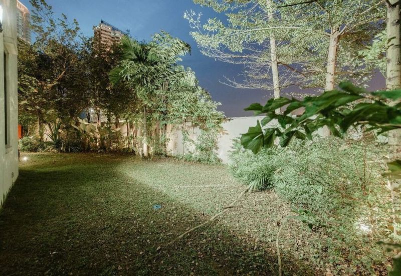 The Residence Mont Kiara-furnished, good condition