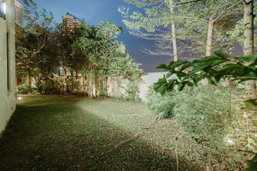 The Residence Mont Kiara-furnished, good condition