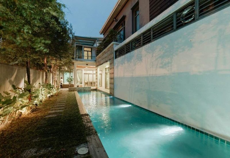 The Residence Mont Kiara-furnished, good condition